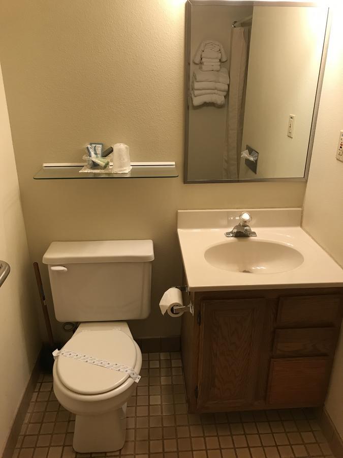 Exxon Quik Stop & Motel Wausaukee Bagian luar foto